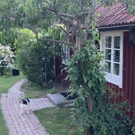 Isans Stuga Broby Екстериор снимка